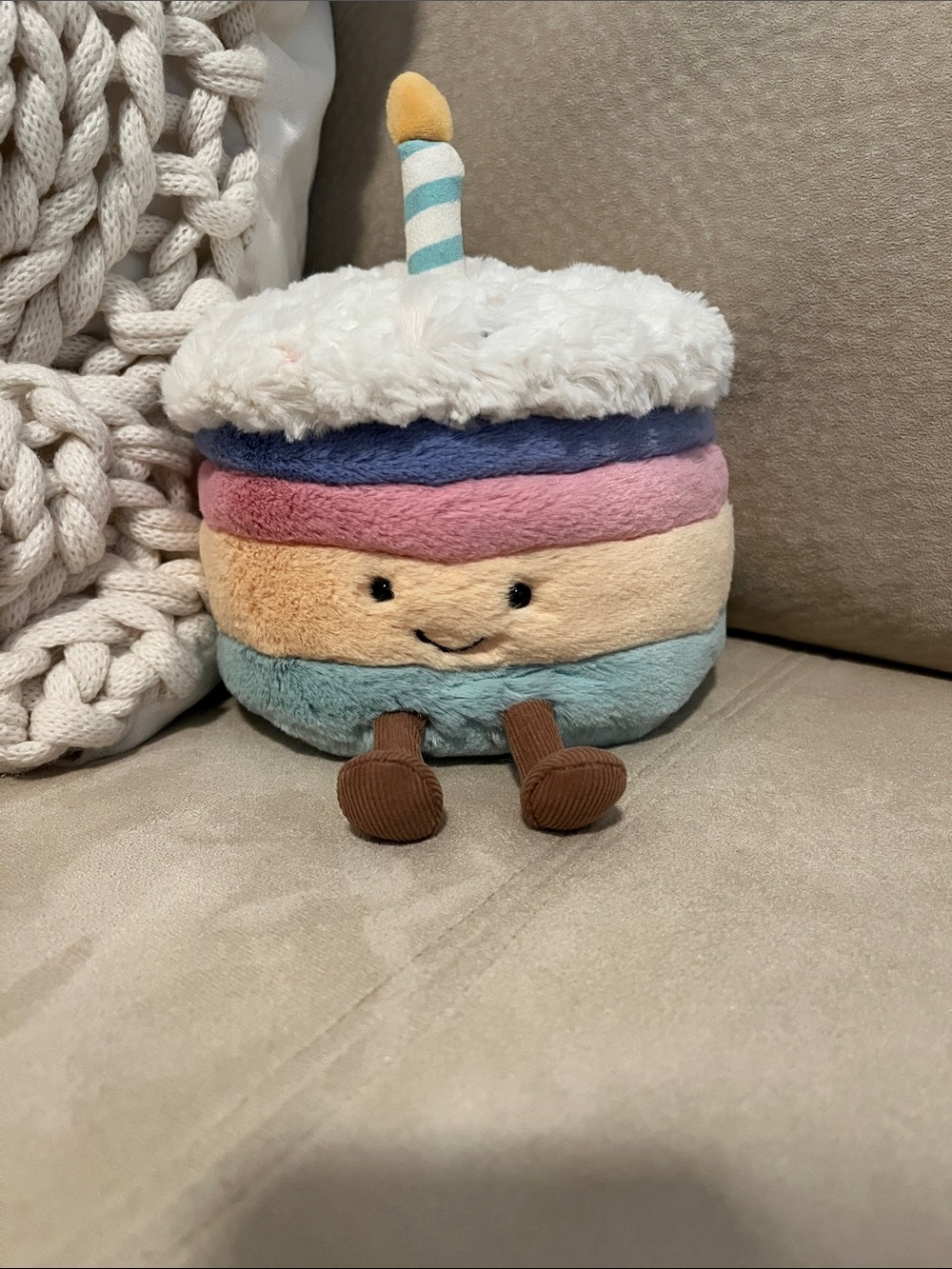 Jellycat Birthday Cake